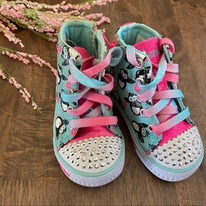 *NWT* SKETCHERS - Twinkle Toe Penguin Sneakers